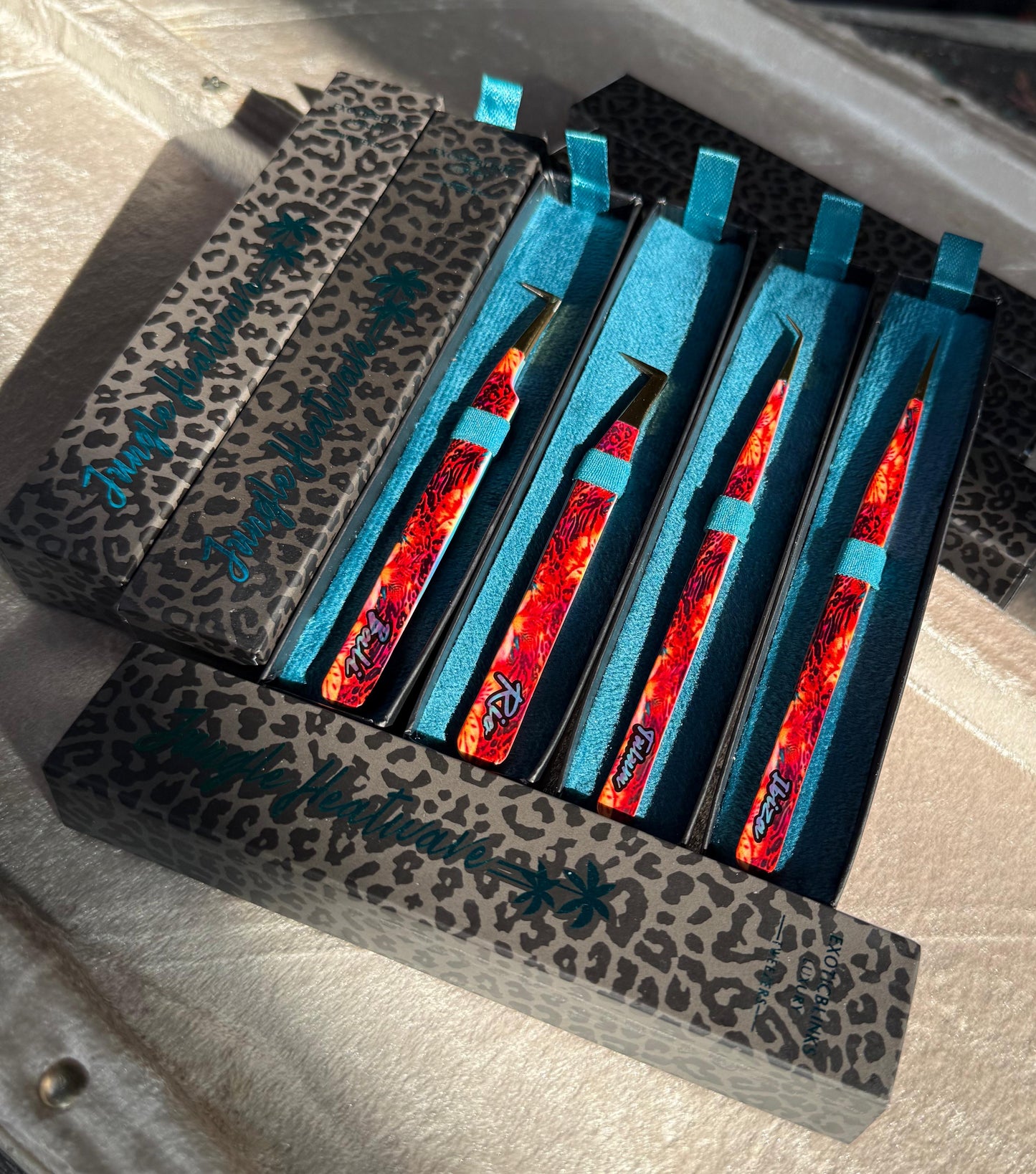 JUNGLE HEATWAVE COLLECTION